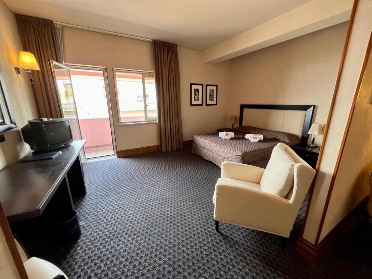Hotel La Fenice 贝尔帕索 外观 照片